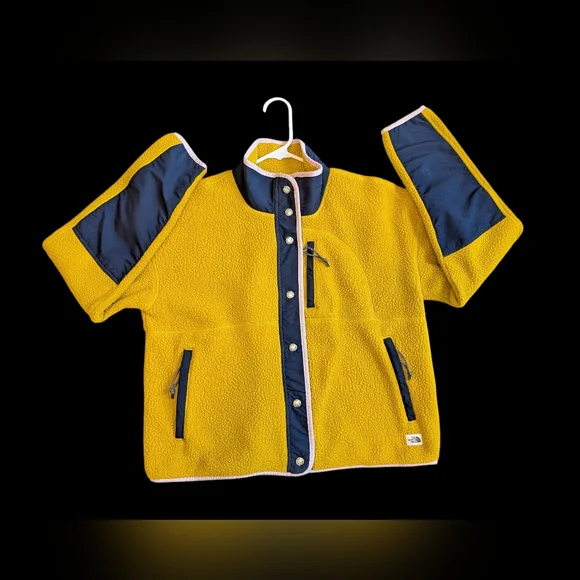 The North Face Button Up Fleece Women's size Medium - Picture 9 of 16